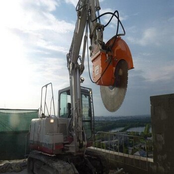 河南公路開挖快速切割巖石圓盤鋸,切割鋸