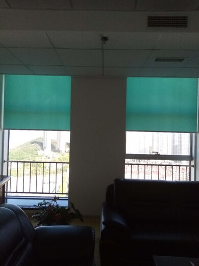 全新办公窗帘质量可靠,半遮光窗帘