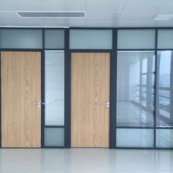 美隔玻璃隔断,深圳福田供应美隔办公室玻璃隔断质量可靠