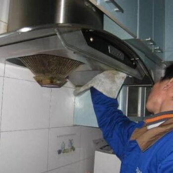 天河区油机清洗公司-靠谱的油机清洗公司_广州敏锐清洁服务