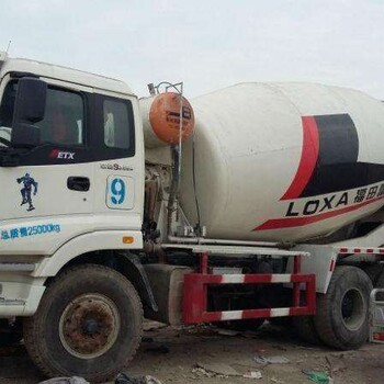 中国二手搅拌罐济宁哪里有口碑好的二手泵车供应