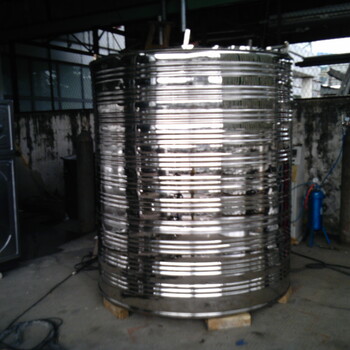 梅州5吨立式保温水箱