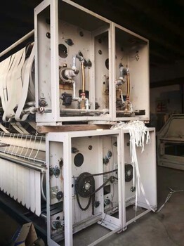 威海整套转让水洗厂设备海狮100水洗机四棍烫平机折叠机