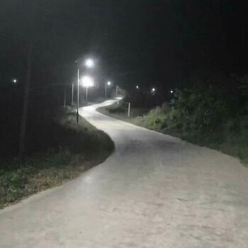 廣西太陽(yáng)能路燈工廠-廣西邕恒之光本地品牌