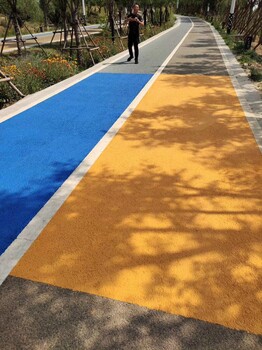 绵阳彩色路面材料喷漆彩色沥青路面彩色透水路面喷漆彩色沥青路面