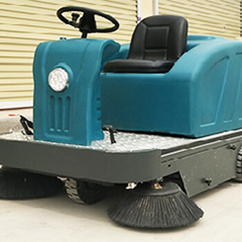 愛爾潔環衛設備_的電動垃圾清掃掃地車提供商，多功能掃路車