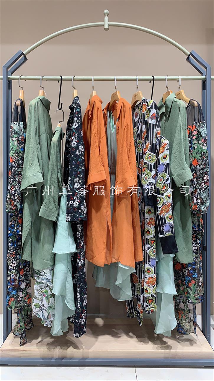 鞍山國產廣州三薈品牌折扣尾貨批發