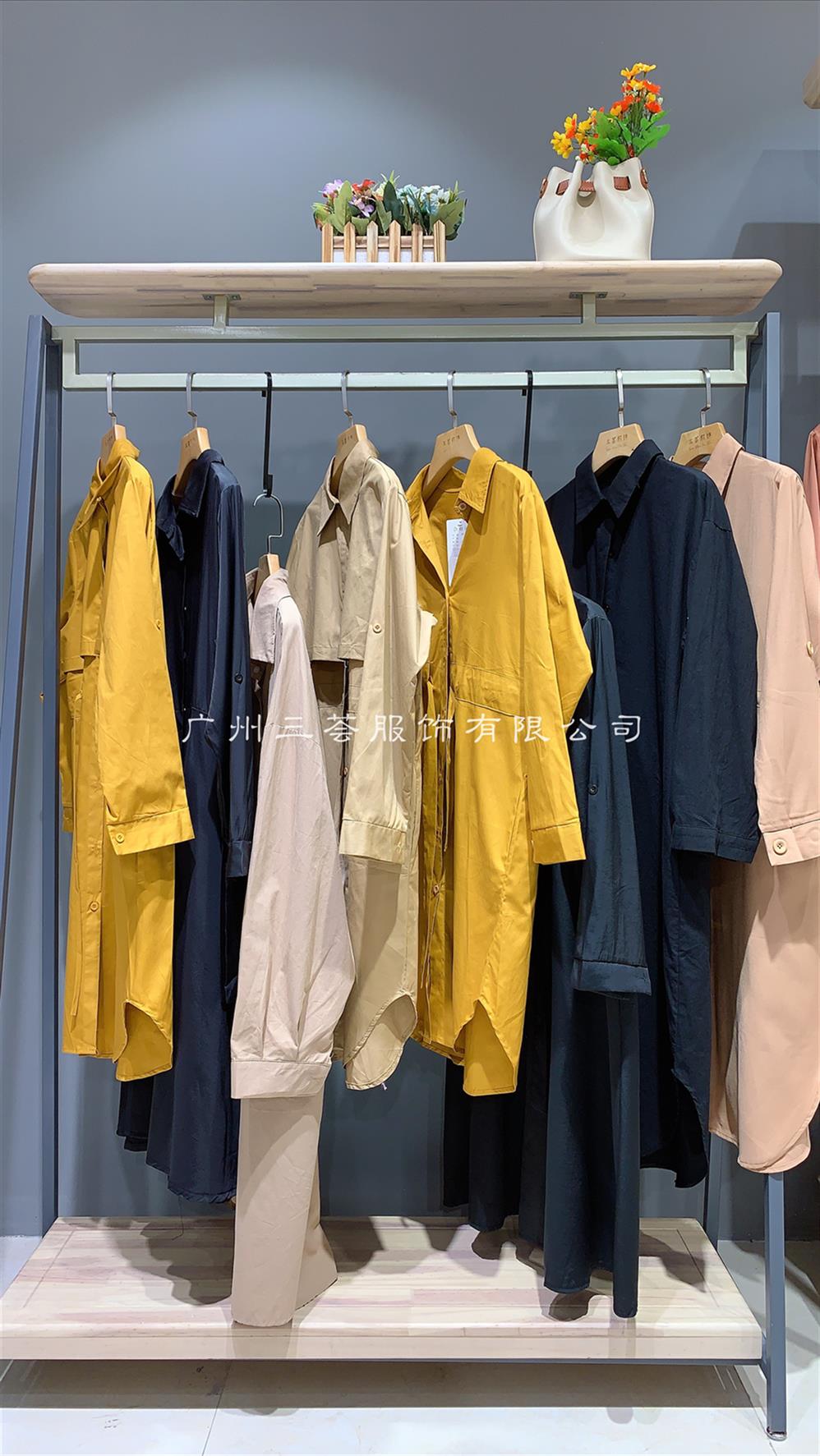 嘉興冬季品牌折扣女裝尾貨批發品牌