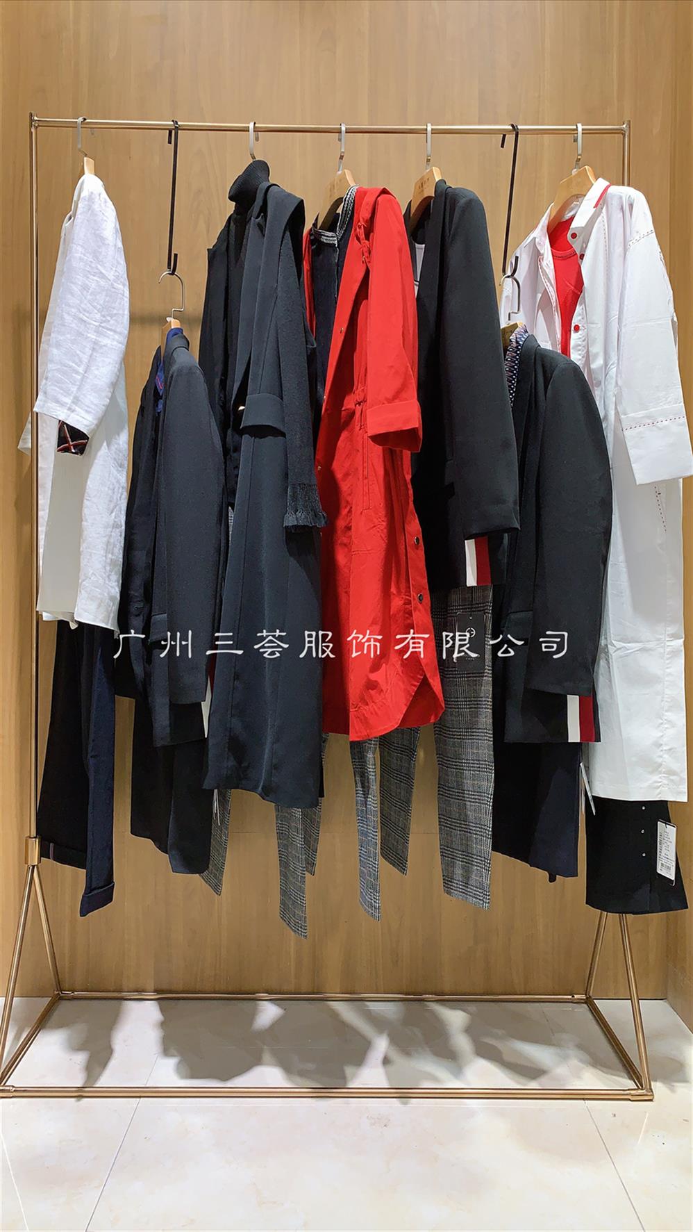 派克服冬款