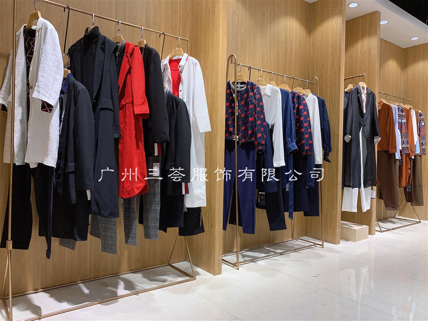 杭州冬季品牌折扣女裝尾貨批發批發