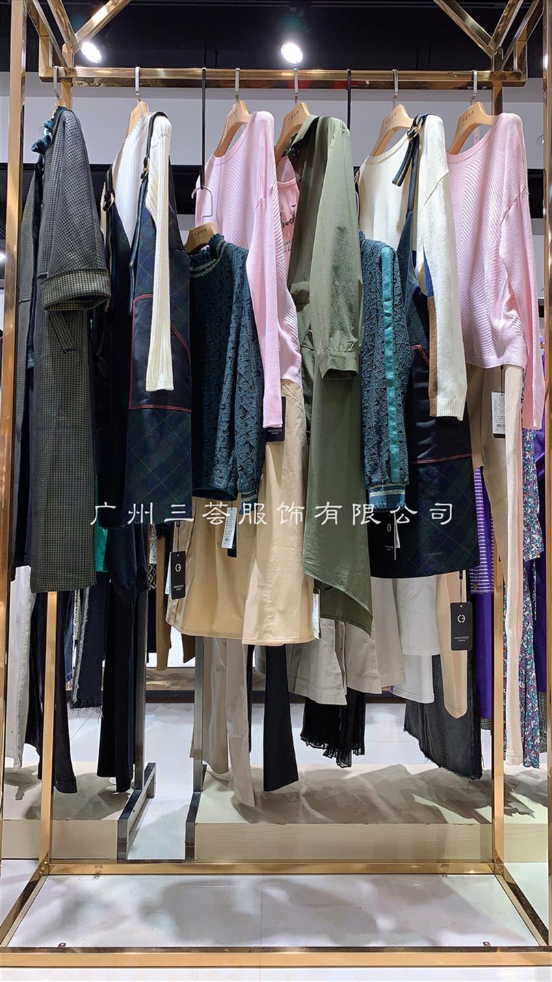 派克服冬款