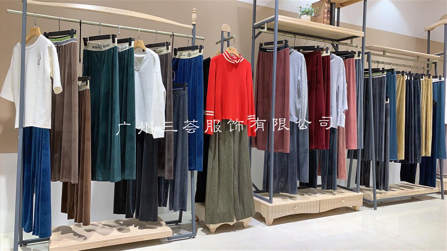 惠州品牌衣服折扣店進貨渠道