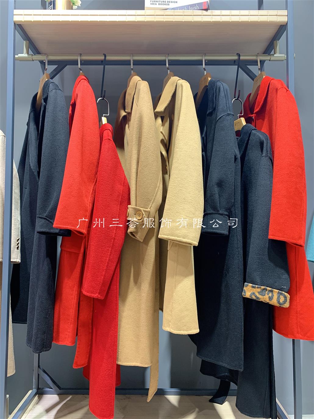 北京開一個品牌女裝尾貨店