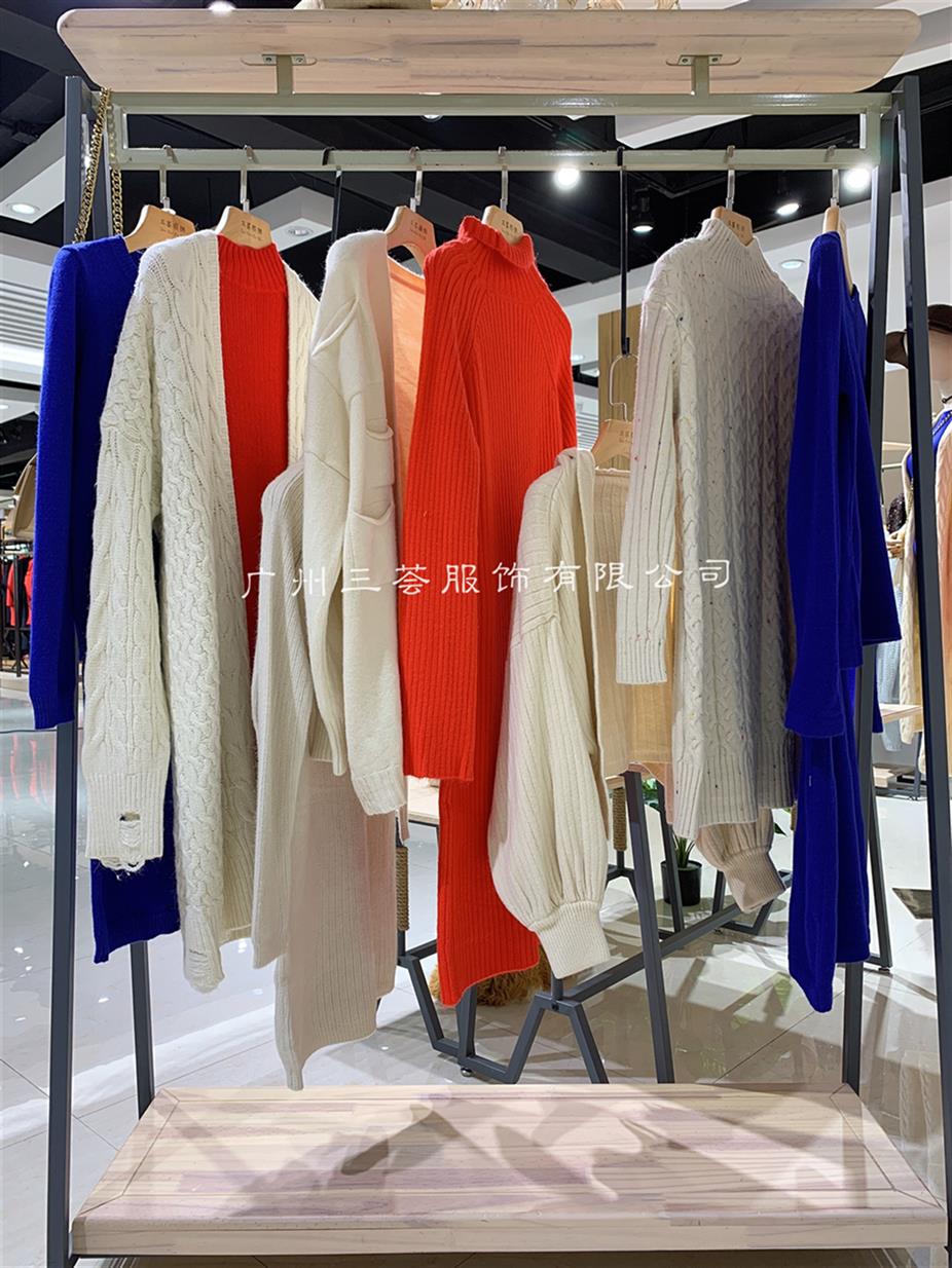 女装品牌折扣尾货批发女装批发哪里便宜