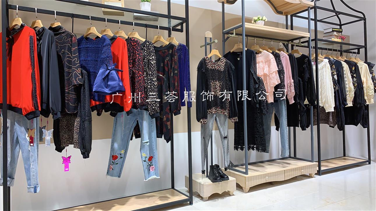 泉州品牌折扣店加盟女裝批發
