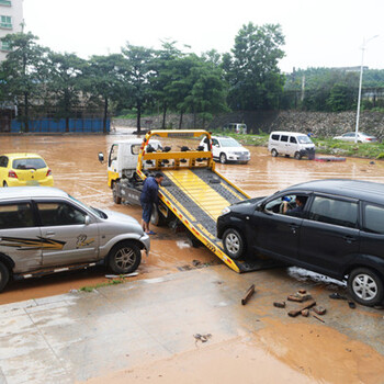 信阳汽车道路救援价格高速救援电话