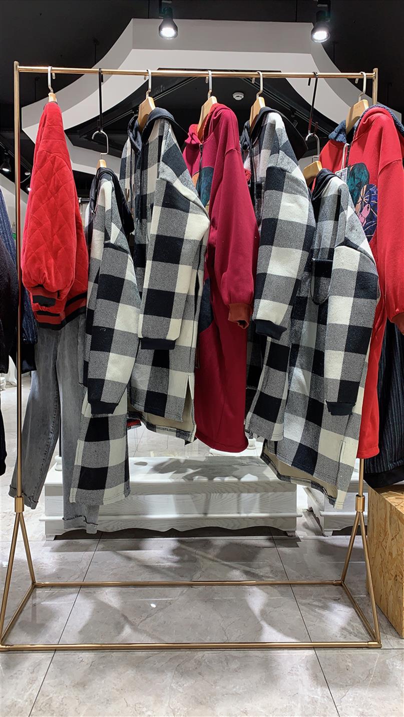 九江品牌折扣店加盟女裝廠家