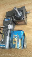 120W微型直角中空调速刹车减速电机应用于诸城市凸轮分割设备图片
