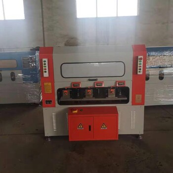 輥壓復(fù)合機(jī) 還是要選好品牌的