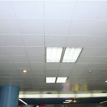 贵阳铝扣板批发 300x600铝扣板图片