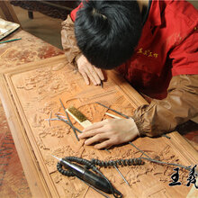 王义红木香梨木大床,菏泽大师设计大红酸枝双人床图片