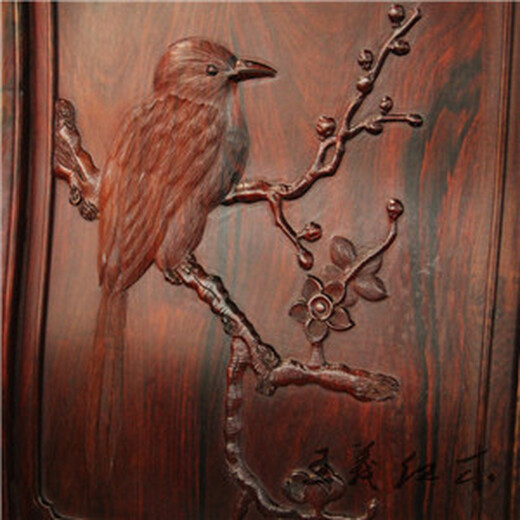 哈尔滨老图谱雕刻缅甸花梨沙发经典依旧,大红酸枝沙发