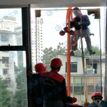 湘潭高空幕墙维修玻璃更换安装幕墙改造改窗户报价