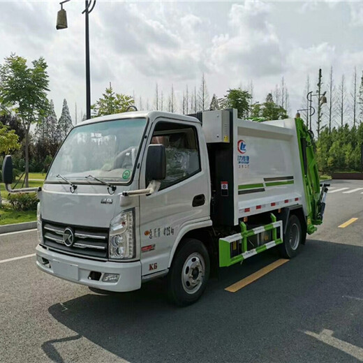 东风挂桶垃圾车,国六绿化收集绿化垃圾车