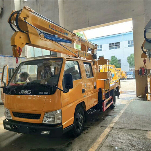 程力威伸缩臂高空作业车,高空作业车市场