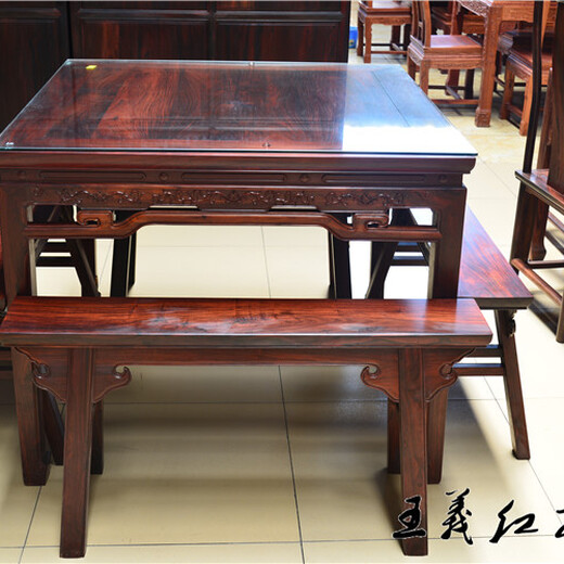 王义红木圆形红木餐桌,郑州设计好王义红木大红酸枝餐桌