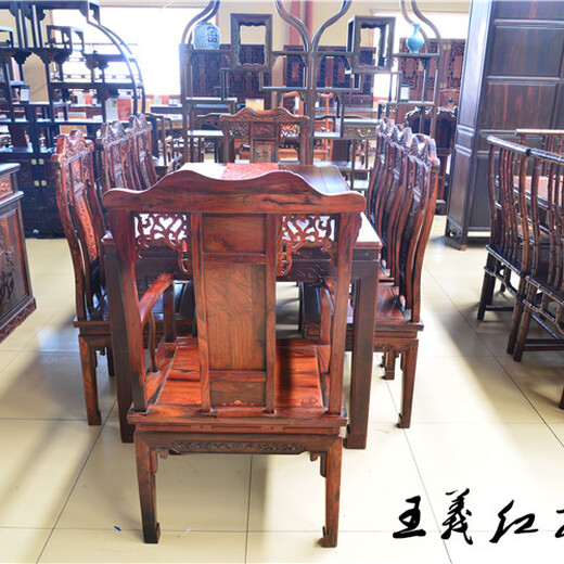 王义红木古典餐厅餐座椅,泰安财源滚滚王义红木大红酸枝餐桌