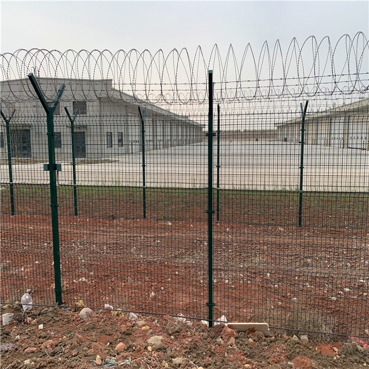 桃型柱护栏价格 桃型柱防护网 高质量护栏网定制厂家