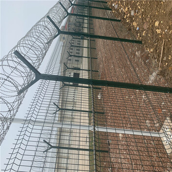 桃型柱室外加高护栏浸塑钢丝围网护栏生产厂家