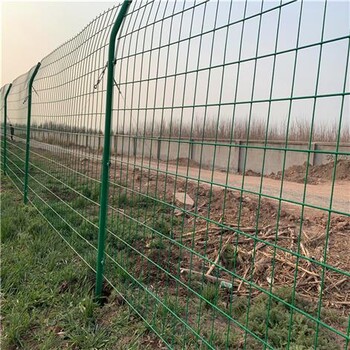 折弯双边丝护栏网双边隔离网青岛栏杆生产厂家