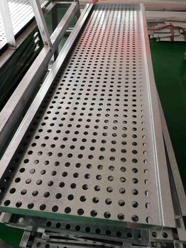 微孔镀锌钢板 冲孔镀锌铁板生产厂家