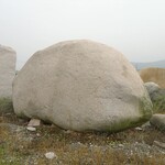 天然风景石材质多样,武汉景观石价格,草坪石公园石