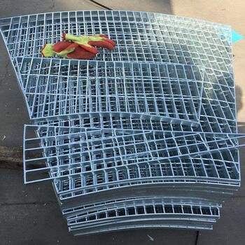 热浸锌钢格板厂家价格 钢结构镀锌钢格板 工业建筑用扁铁钢格板