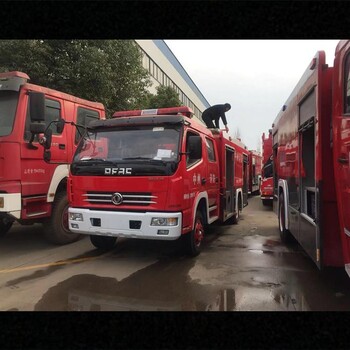 东风5吨消防洒水车HCQ5076GPSEQ6型水罐消防经济实用范围广