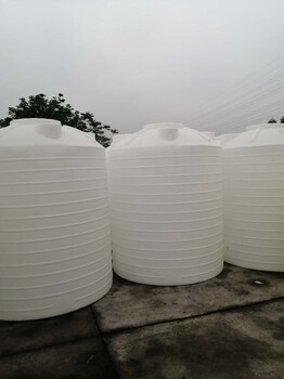 百色全新塑料水箱10吨PE水箱质量可靠,塑料水塔