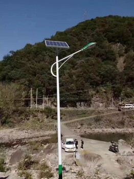 太阳能路灯锂电池新农村LED60W户外灯5米6米路灯杆乡村道路灯