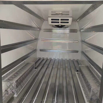 长安长安睿行M80面包冷藏车,2.3米面包冷藏车