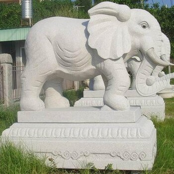 上海公园石雕象
