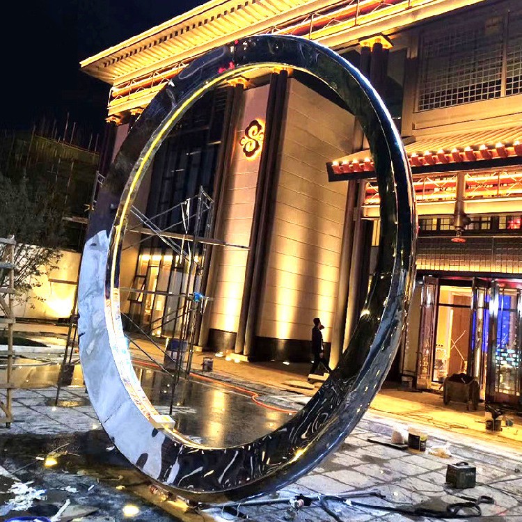室外不锈钢圆环雕塑设计施工,月亮雕塑