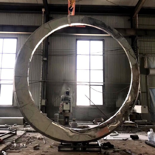 河北不锈钢圆环雕塑制作,镂空圆环雕塑