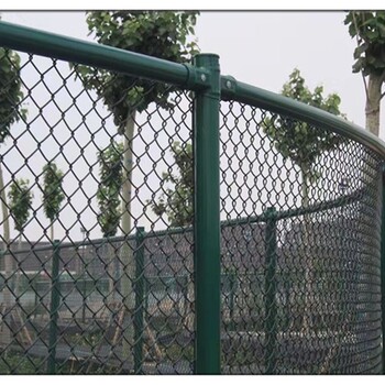 延边喷塑篮球场围网厂家报价墨绿色篮球场围网