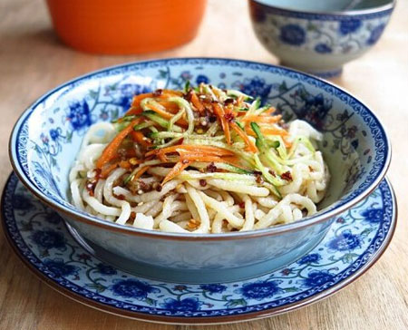 饸饹面机好用吗什么样的河捞面机好用不断条