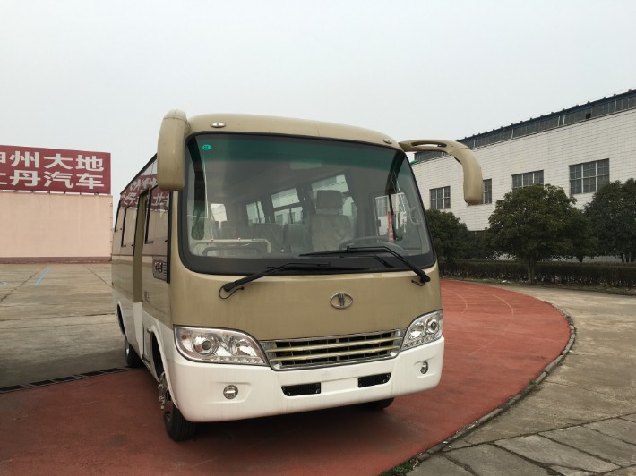 三类   安徽江淮汽车集团股份有限公司 底盘名称 大中型客车 商标名称