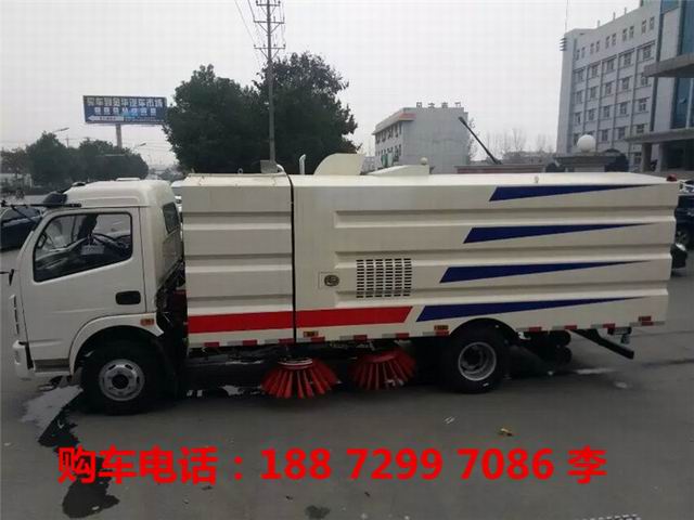 东风大多利卡扫路车03.jpg