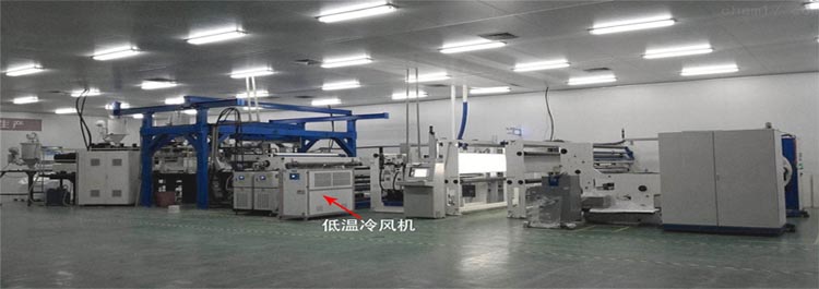 熔噴布生產(chǎn)車(chē)間.jpg