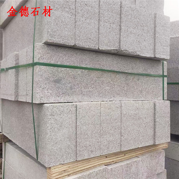 五蓮花路緣石單價.jpg